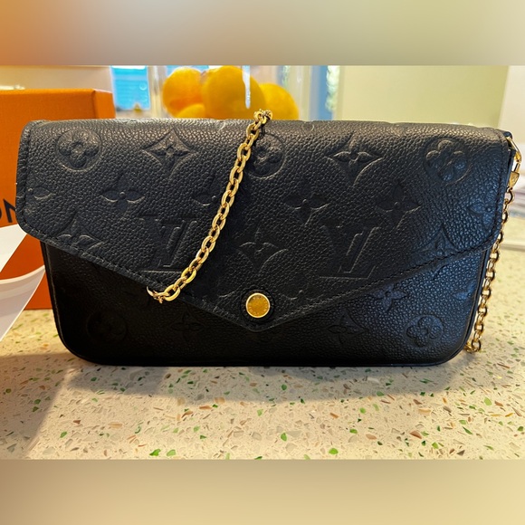 Louis Vuitton 2021 Félicie Pochette M82477 - Picture 3 of 9